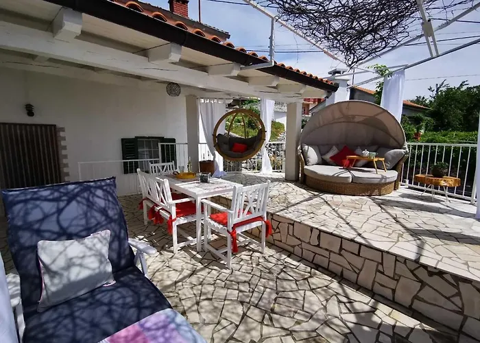 House Lana Holiday home